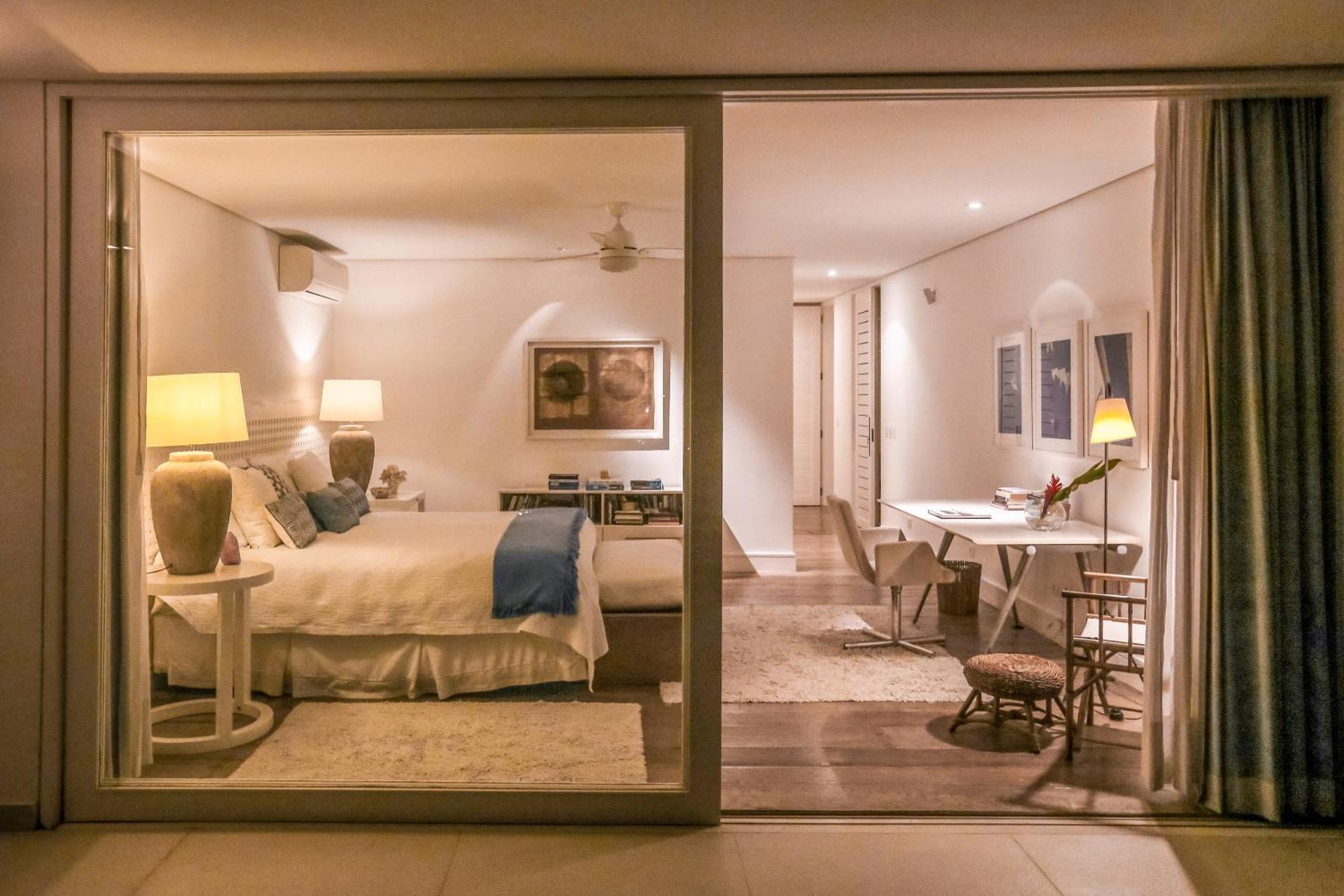 פאראטי Tropical Contemporary Suites מראה חיצוני תמונה