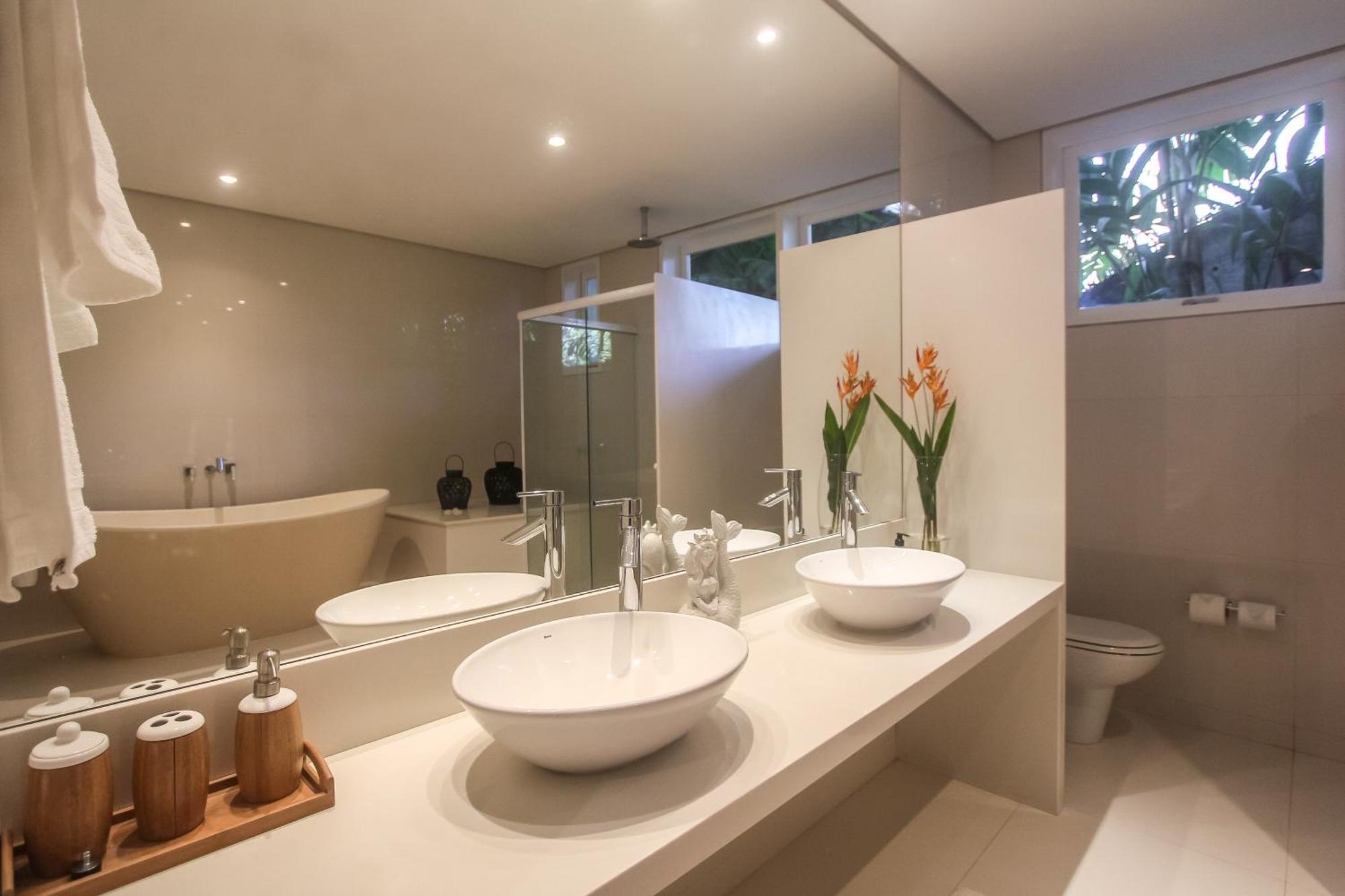 פאראטי Tropical Contemporary Suites מראה חיצוני תמונה